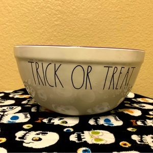 Rae Dunn Trick or Treat Bowl